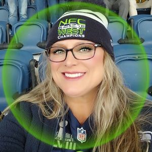 Meet your Posher, Sandy